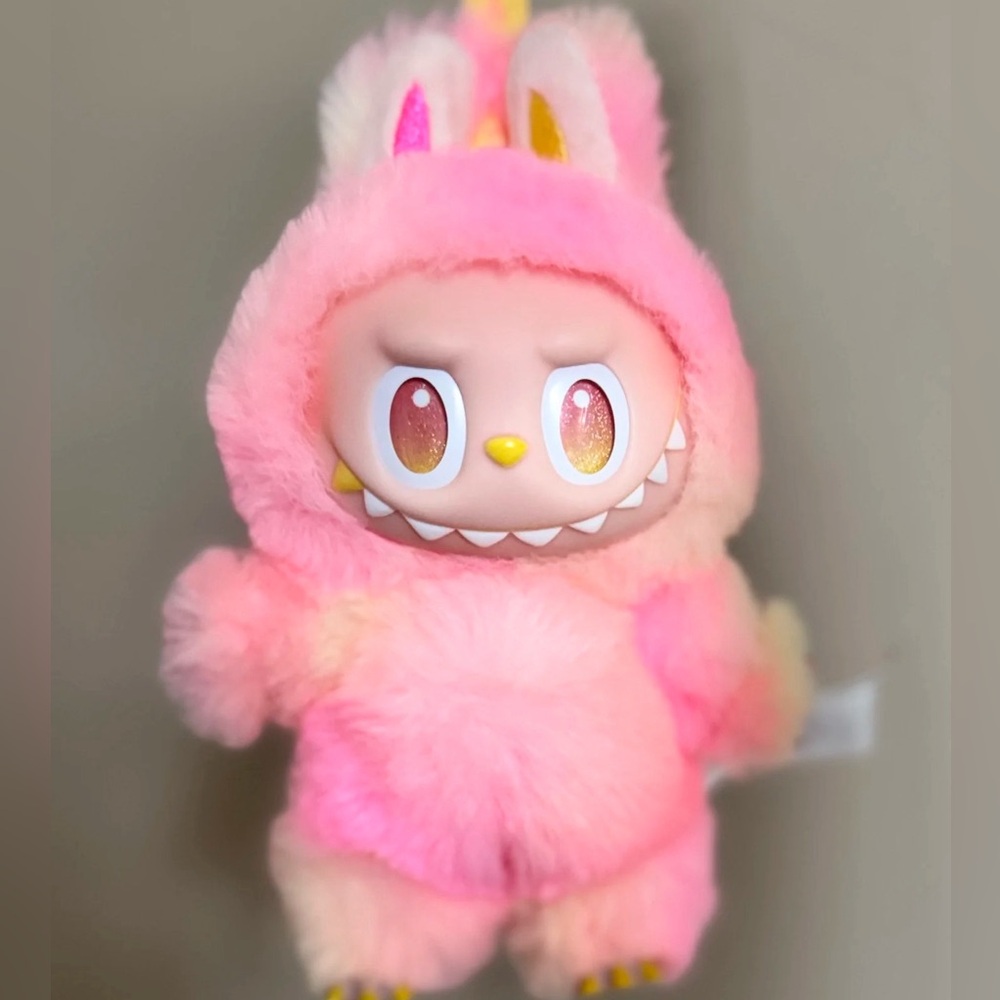 AUTHENTIC NEW Pop Mart LABUBU Big Into Energy Vinyl Plush Blind Box - Loyalty